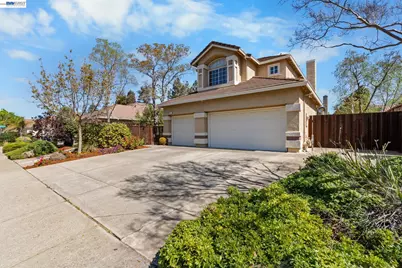 912 Loyola Way, Livermore, CA 94550 - Photo 2