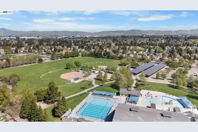912 Loyola Way, Livermore, CA 94550 - Photo 40