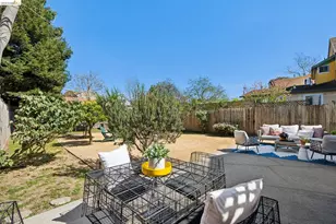 1738 10th St, Oakland, CA 94607 - Photo 32