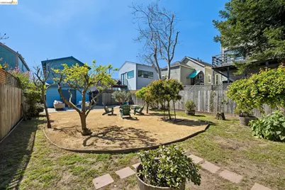1738 10th St, Oakland, CA 94607 - Photo 28