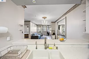 952 11th St, San Jose, CA 95112 - Photo 6