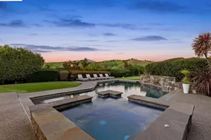 130 Tamarind Ln, Danville, CA 94526 - Photo 58