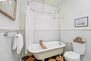 491 McAuley St, Oakland, CA 94609 - Photo 20