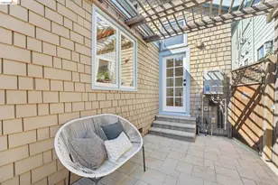 491 McAuley St, Oakland, CA 94609 - Photo 30