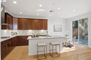 116 Mahogany Ln, Union City, CA 94587 - Photo 10