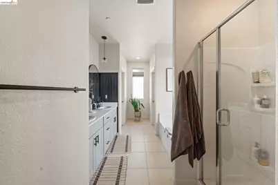 916 Diego Dr, Oakley, CA 94561 - Photo 18