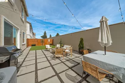 916 Diego Dr, Oakley, CA 94561 - Photo 36