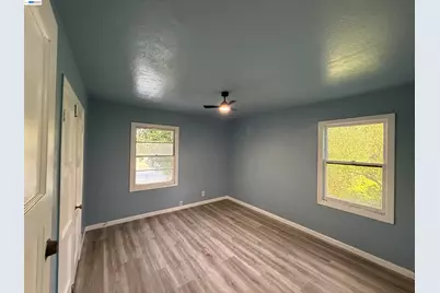 5500 Fruitridge Rd, Sacramento, CA 95820 - Photo 28