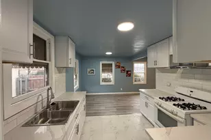 5500 Fruitridge Rd, Sacramento, CA 95820 - Photo 1