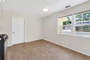 4225 Sherwood Ct, Concord, CA 94521 - Photo 12