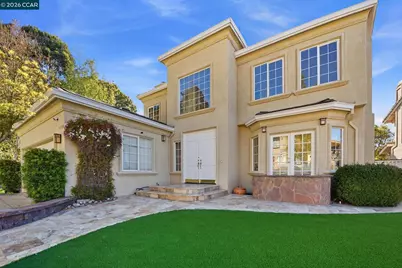 1 Bay Forest Pl, Oakland, CA 94611 - Photo 2