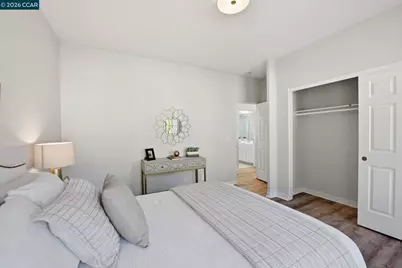 1 Bay Forest Pl, Oakland, CA 94611 - Photo 36