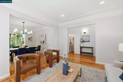 1 Bay Forest Pl, Oakland, CA 94611 - Photo 12