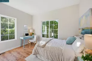 1 Bay Forest Pl, Oakland, CA 94611 - Photo 32