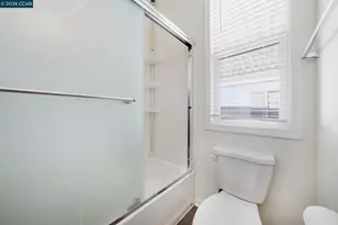 16401 San Pablo Ave, San Pablo, CA 94806 - Photo 28