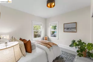 1072 57th St, Oakland, CA 94608 - Photo 30
