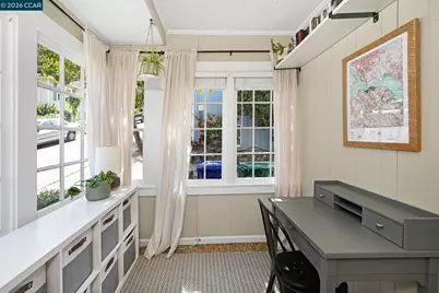 26 Cooke St, Crockett, CA 94525 - Photo 6