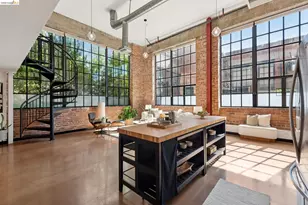 425 11th St, Oakland, CA 94606 - Photo 22