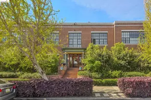 425 11th St, Oakland, CA 94606 - Photo 2