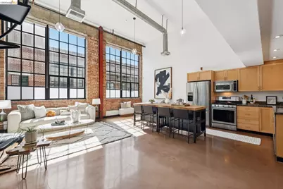 425 11th St #17, Oakland, CA 94606 - Photo 1