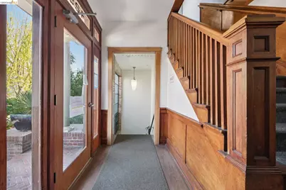 425 11th St #17, Oakland, CA 94606 - Photo 6