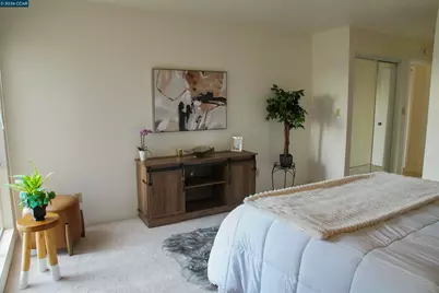 5340 Broadway Terrace #203, Oakland, CA 94618 - Photo 22