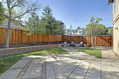 2492 Marshall Drive, Brentwood, CA 94513 - Photo 32