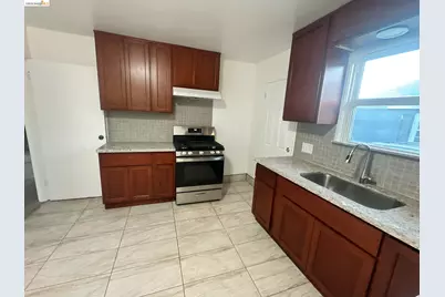 1075 47th St, Emeryville, CA 94608 - Photo 28