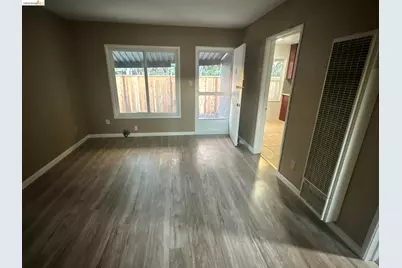 1075 47th St, Emeryville, CA 94608 - Photo 40