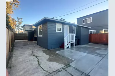 1075 47th St, Emeryville, CA 94608 - Photo 12