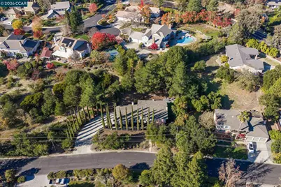 320 Miranda Ln, Alamo, CA 94507 - Photo 56