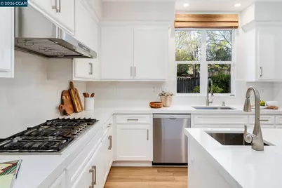 9321 Mediar Dr, San Ramon, CA 94582 - Photo 14