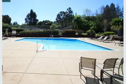 1509 Ashwood Dr, Martinez, CA 94553 - Photo 32