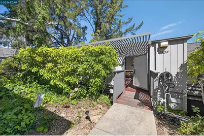 1509 Ashwood Dr, Martinez, CA 94553 - Photo 1