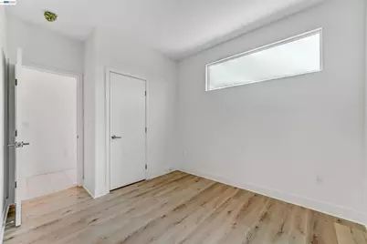 3933 Wattling St, Oakland, CA 94601 - Photo 30