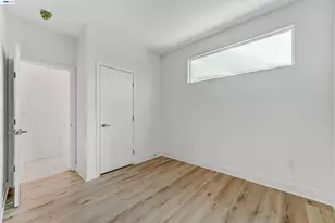 3933 Wattling St, Oakland, CA 94601 - Photo 30