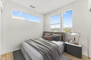 3933 Wattling St, Oakland, CA 94601 - Photo 36