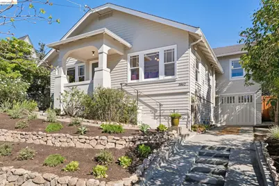 3862 Lyman Rd, Oakland, CA 94602 - Photo 2