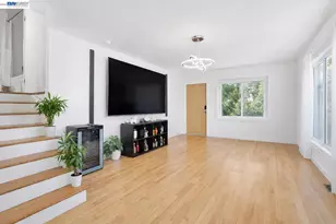 24849 2nd St, Hayward, CA 94541 - Photo 2