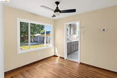 1067 Lassen St, Richmond, CA 94805 - Photo 8