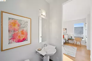 1126 Ocean Ave, Oakland, CA 94608 - Photo 48