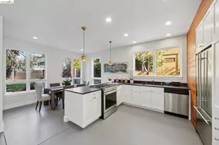 1126 Ocean Ave, Oakland, CA 94608 - Photo 20