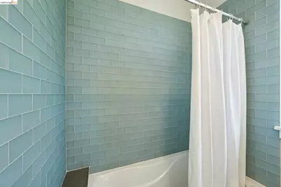 1126 Ocean Avenue, Oakland, CA 94608 - Photo 50