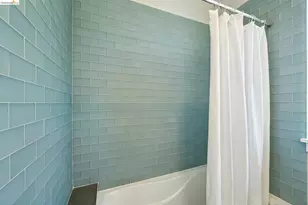 1126 Ocean Ave, Oakland, CA 94608 - Photo 50