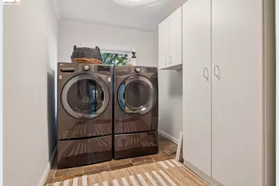 254 Wildwood Ave, Piedmont, CA 94610 - Photo 30