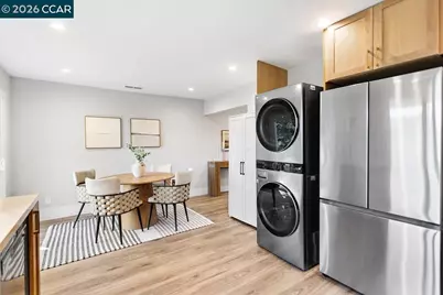 5924 Balboa Dr, Oakland, CA 94611 - Photo 20