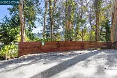 5924 Balboa Dr, Oakland, CA 94611 - Photo 44