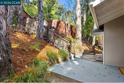 5924 Balboa Dr, Oakland, CA 94611 - Photo 6