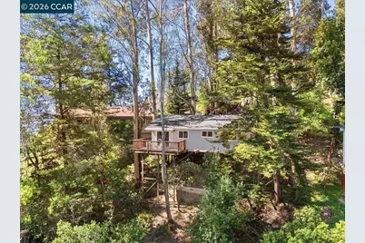 5924 Balboa Dr, Oakland, CA 94611 - Photo 40