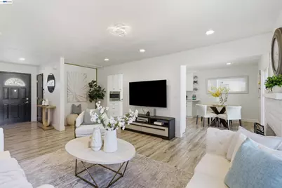 4972 Minas Dr, San Jose, CA 95136 - Photo 14